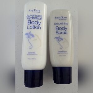 Advanced Hydration Body Lotion and Smoothing Body Scrub - White